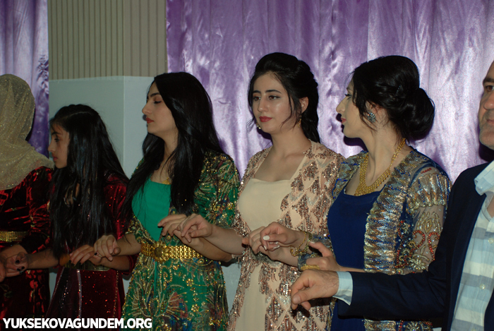 Geylani Ailesinin mutlu günü 148