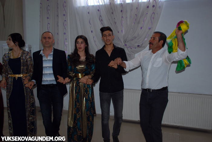 Geylani Ailesinin mutlu günü 157