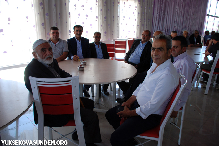 Geylani Ailesinin mutlu günü 172