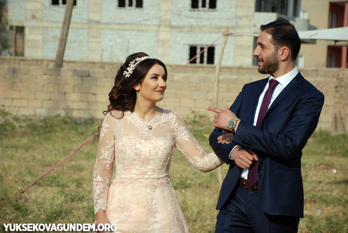 Yüksekova'ya Fransız gelin 26