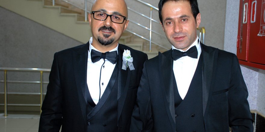 Yüksekova'da iki kardeş aynı gün evlendi