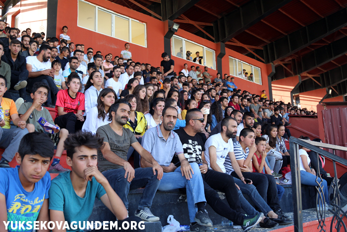 Yüksekova Belediyespor, 2 golle tur atlamayı başardı 28