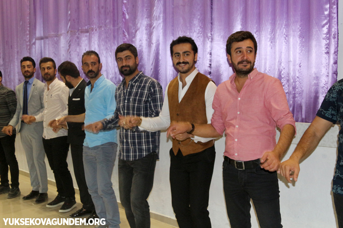 Er ve Karay Ailesinin mutlu günü 128