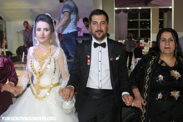 Er ve Karay Ailesinin mutlu günü 168