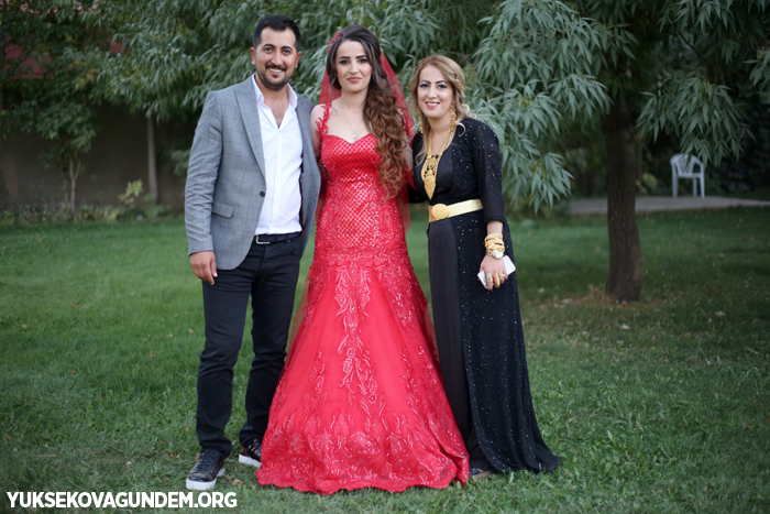 Er ve Karay Ailesinin mutlu günü 44