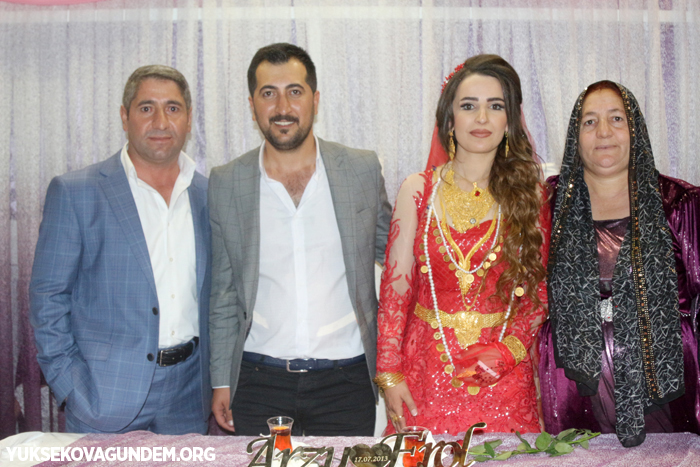 Er ve Karay Ailesinin mutlu günü 75