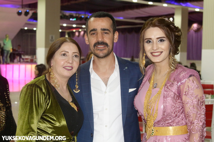 Er ve Karay Ailesinin mutlu günü 86