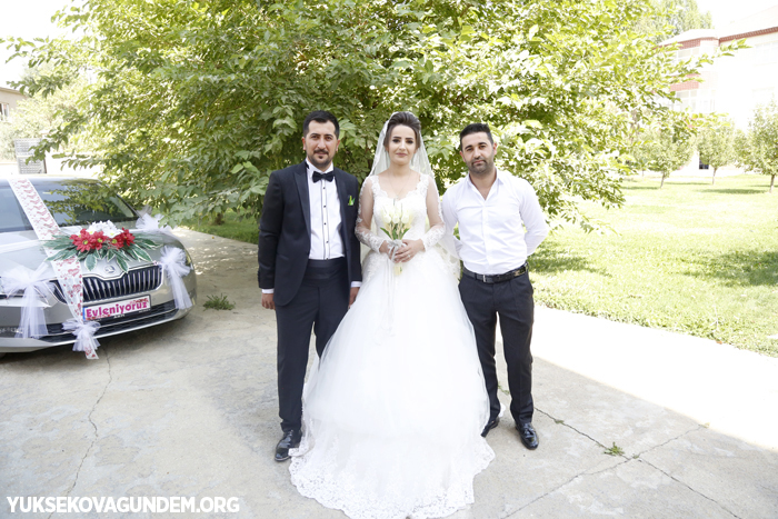 Er ve Karay Ailesinin mutlu günü 91