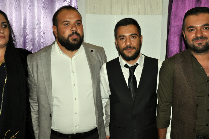 Öztekin ailesinin mutlu günü 17