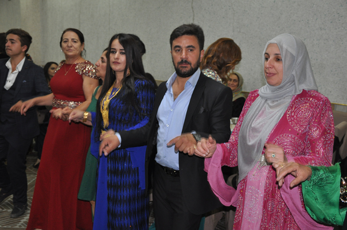 Erin Ailesinin mutlu günü 27