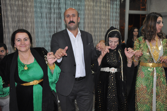 Erin Ailesinin mutlu günü 40