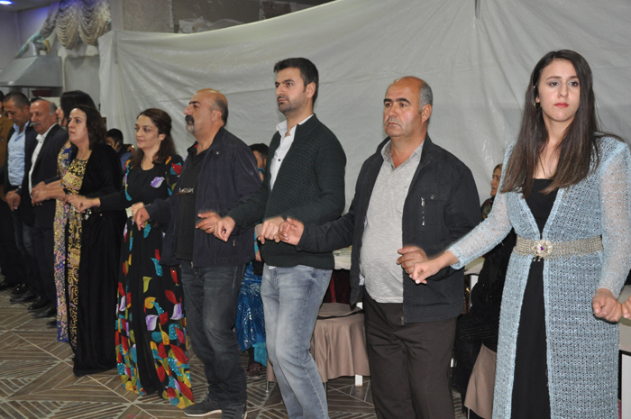 Erin Ailesinin mutlu günü 42