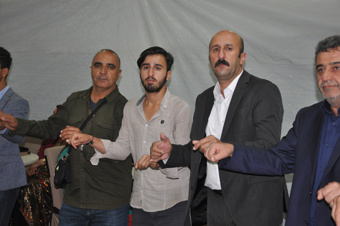 Erin Ailesinin mutlu günü 45