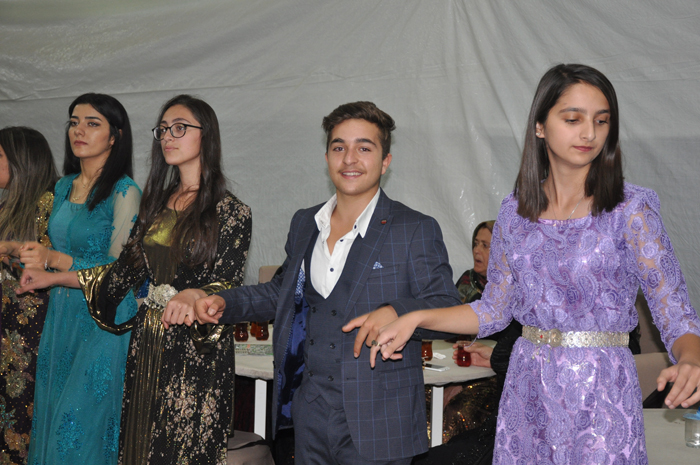 Erin Ailesinin mutlu günü 48