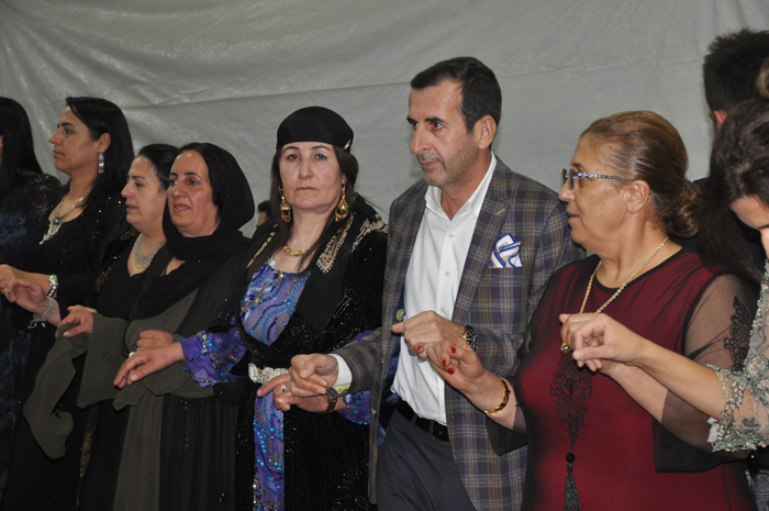 Erin Ailesinin mutlu günü 55