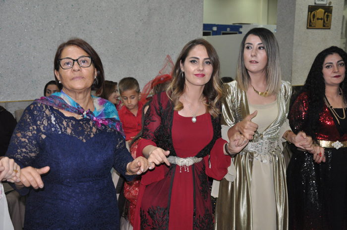 Erin Ailesinin mutlu günü 61