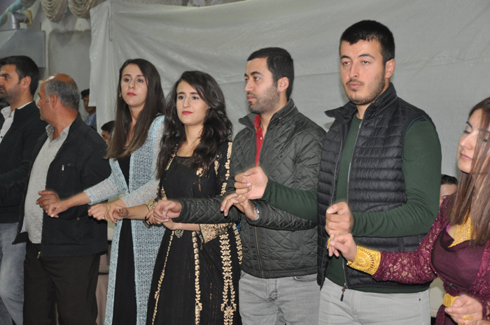 Erin Ailesinin mutlu günü 65