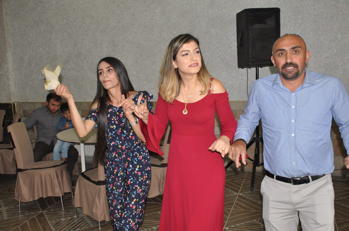 Erin Ailesinin mutlu günü 73