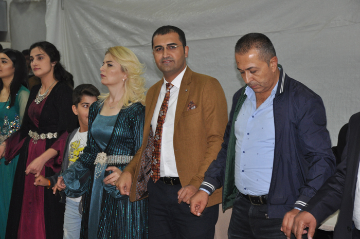 Erin Ailesinin mutlu günü 77