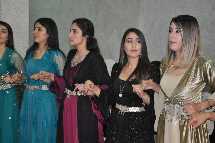 Erin Ailesinin mutlu günü 78