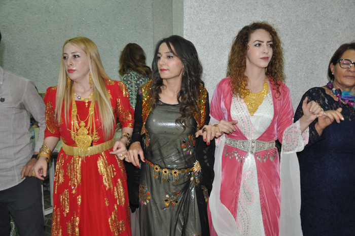 Erin Ailesinin mutlu günü 8