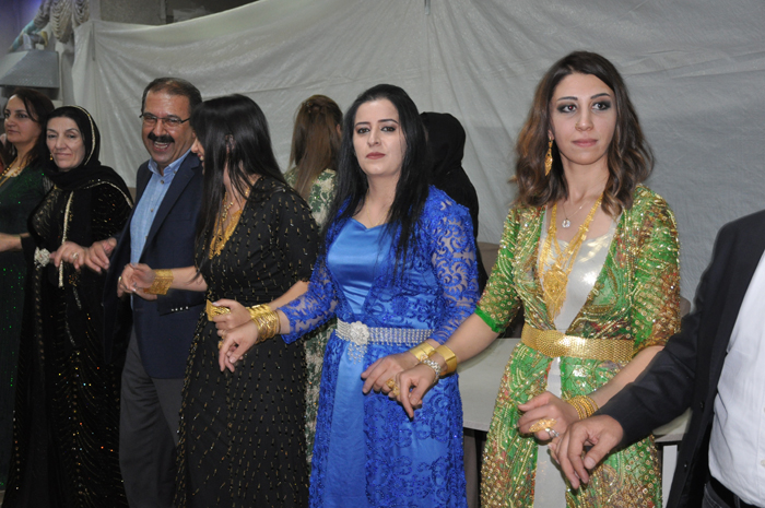 Erin Ailesinin mutlu günü 86