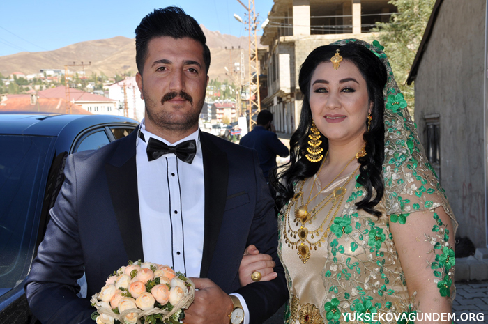 Dikçe ailesinin mutlu günü 112