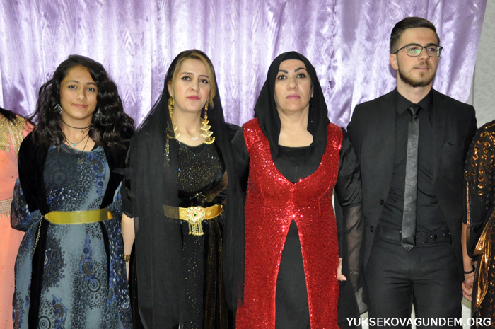 Dikçe ailesinin mutlu günü 139