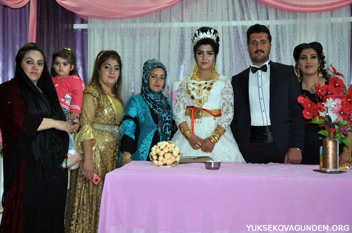 Dikçe ailesinin mutlu günü 144