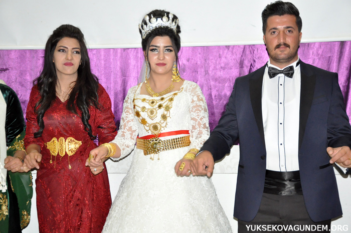 Dikçe ailesinin mutlu günü 169