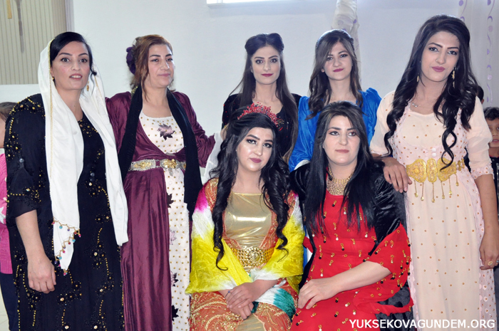Dikçe ailesinin mutlu günü 25