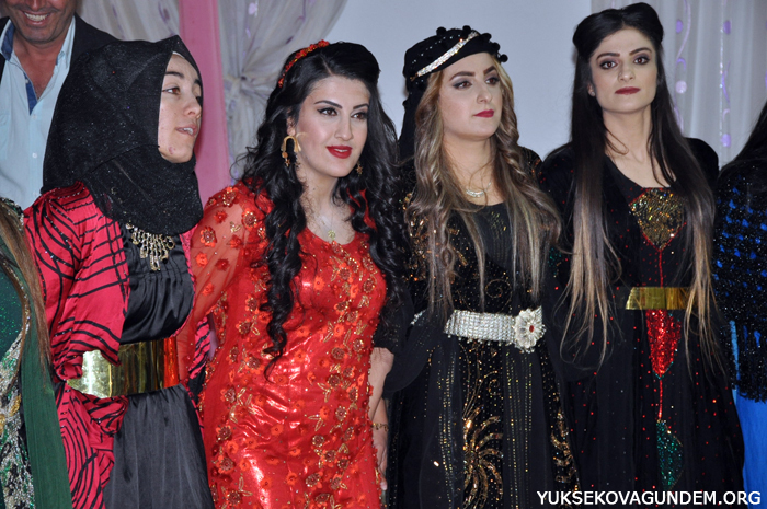 Dikçe ailesinin mutlu günü 70