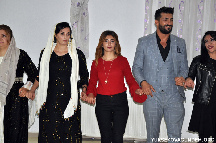 Dikçe ailesinin mutlu günü 78