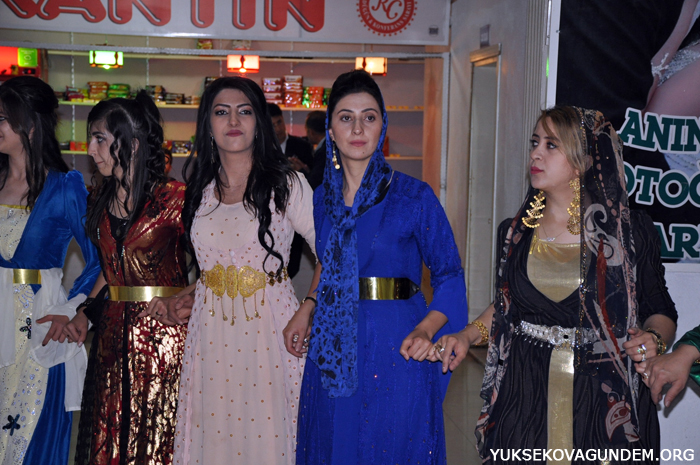 Dikçe ailesinin mutlu günü 82