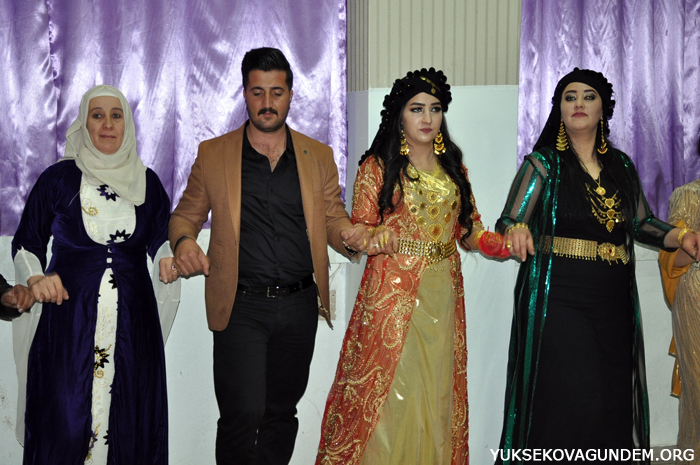 Dikçe ailesinin mutlu günü 97