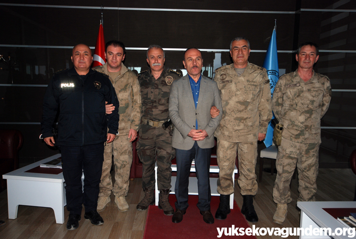 Kaymakam Kaşıkçı Yüksekova'dan ayrıldı 11