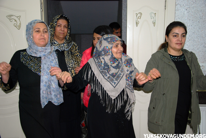 Yüksekova'da ‘Kadınlarımız İçin Bir Aradayız’ etkinliği 37