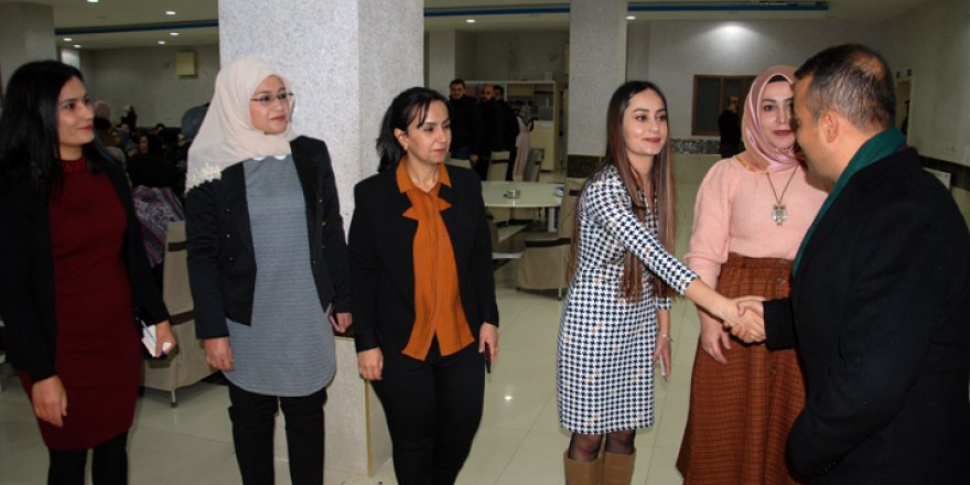 Yüksekova'da ‘Kadınlarımız İçin Bir Aradayız’ etkinliği