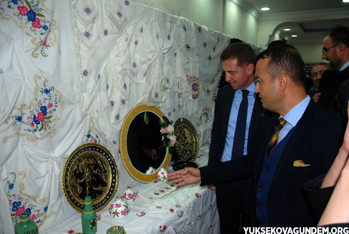 Yüksekovalı kadınlardan yıl sonu sergisi 28