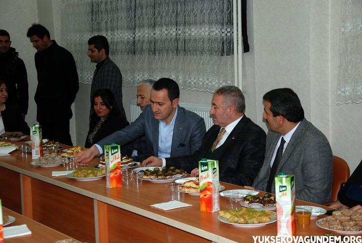 Yüksekovalı kadınlardan yıl sonu sergisi 53