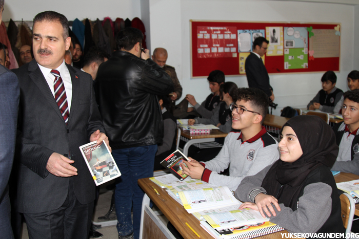 Vali Akbıyık Yüksekova'da Temaslarda Bulundu 12