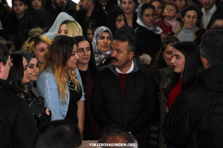Yüksekova'da yardımlaşma ve dayanışma konseri 10
