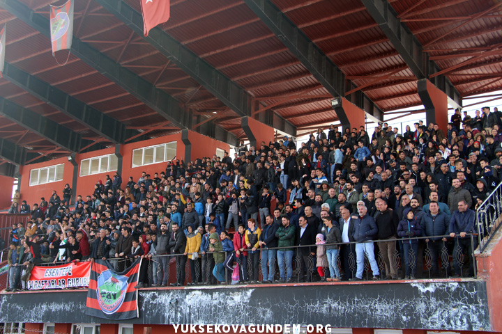 Yüksekova Belediyespor 4-1 mağup oldu 25