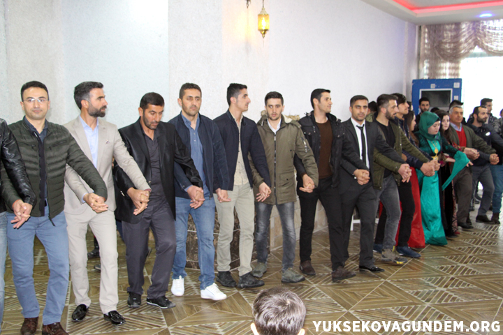 Yüksekova'da yılın ilk düğünü 16