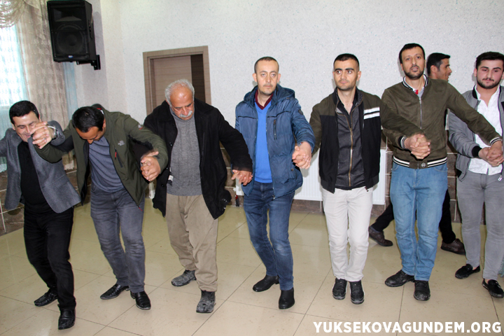 Yüksekova'da yılın ilk düğünü 25