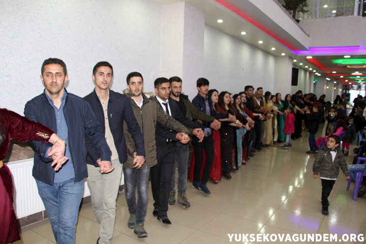 Yüksekova'da yılın ilk düğünü 35