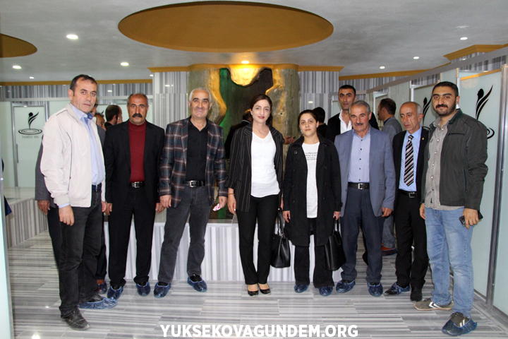 Yıllar sonra Yüksekova'da havuz açıldı 10