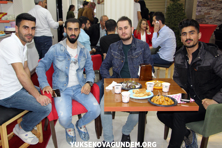 Yıllar sonra Yüksekova'da havuz açıldı 11
