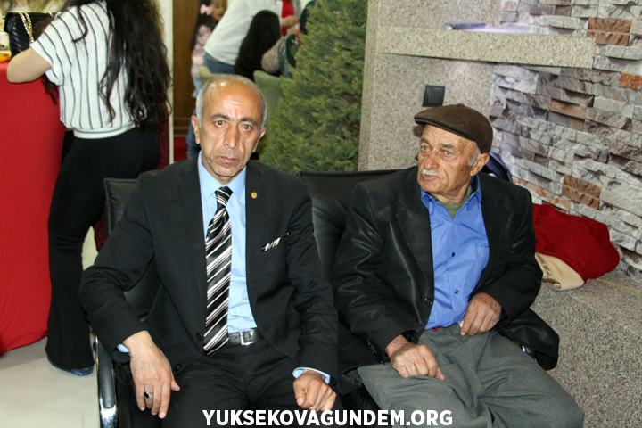 Yıllar sonra Yüksekova'da havuz açıldı 13