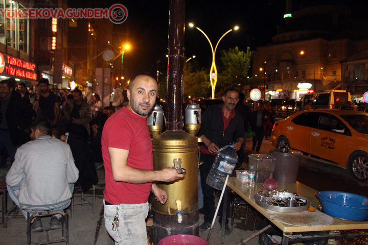Yüksekova'da bayram hareketliliği 15